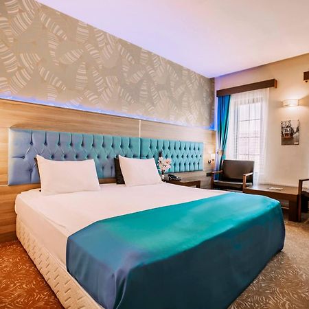 Highway Otel Elmalik   ภายนอก รูปภาพ