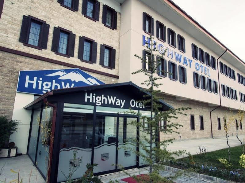 Highway Otel Elmalik   ภายนอก รูปภาพ
